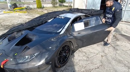Tentata estorsione su una Lamborghini Huracan: finanzieri ritrovano auto (17.03.23)