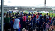 Crianças acompanham treino do FC Cascavel no Estádio Olímpico