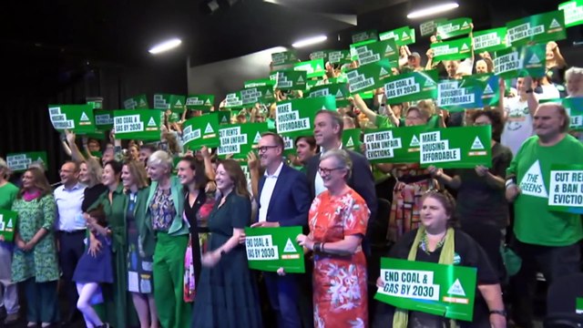 PM Albanese supports Minns in Labor campaign