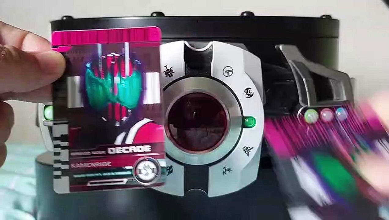 Bootleg CSM Decadriver 2.0 Part 03 - All Decade Cards