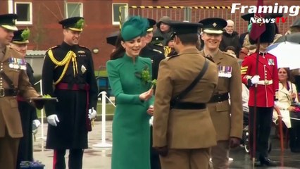 Pangeran William dan Kate mengenakan pakaian hijau saat mereka menikmati parade Hari St Patrick