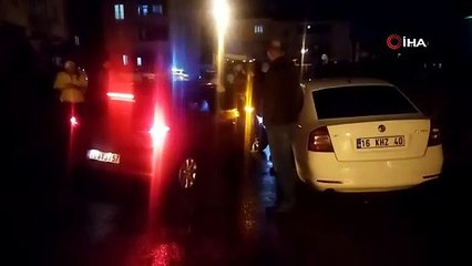 Direksiyon başında kalp krizi geçirdi, iki araca çarpıp hayatını kaybetti