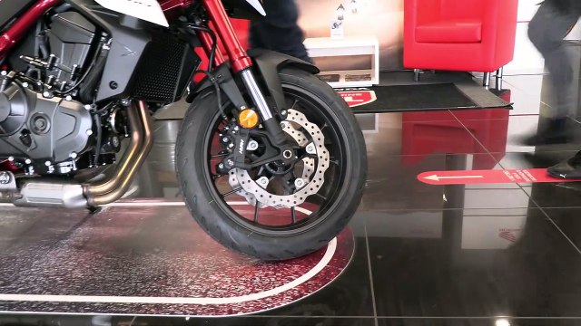 HONDA HORNET 750 NEW MODEL BY TRESOLDI HONDA PESSANO MILAN