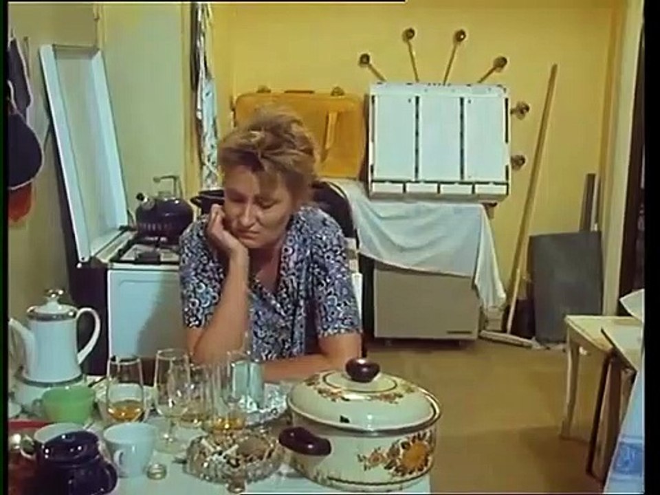 Praxis Bülowbogen S01E11-Familienschmuck