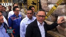 Mendag Zulkifli Hasan Musnahkan Pakaian Bekas Impor Senilai Rp 10 M di Riau