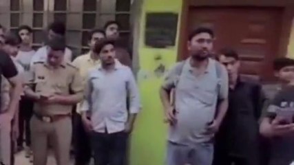 गाजियाबाद: सिलेंडर से भरी ई रिक्शा की चपेट में आई दो मासूम, एक ने दर पर तोड़ा दम