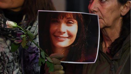 VOICI : « Du sang coule de sa bouche " : les dernières heures de Marie Trintignant racontées