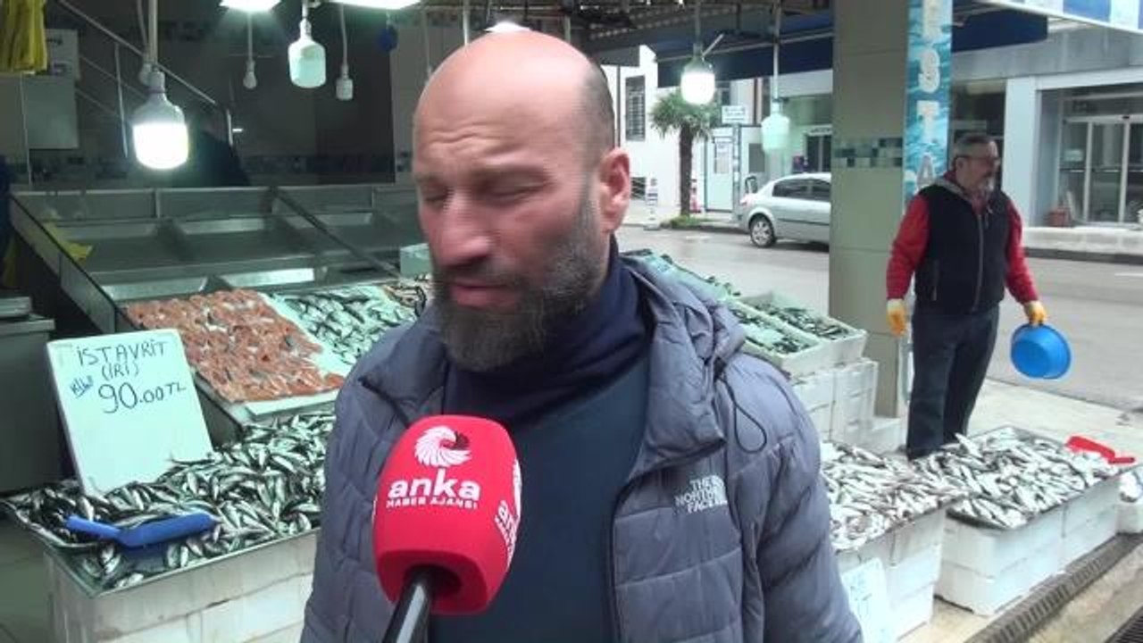 Sinop'ta Kalkan Balığının Kilosu 600 Liraya Çıktı. Sinoplu Balıkçı: "Vatandaş Kalkan Balığını Yiyemiyor Çünkü Çok Pahalı"