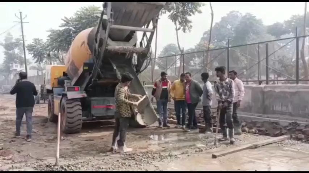 सहारनपुर: स्मार्ट सिटी की 'स्मार्टनेस' को पलीता लगा रही लापरवाही की ये तश्वीरें....