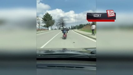 Motosiklet sürücüsünün tehlikeli yolculuğu kamerada