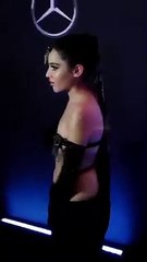 Hot Urfi Javed New Dress Sensational Avatar