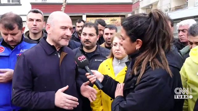 İçişleri Bakanı Süleyman Soylu, afet bölgesinde Fulya Öztürk'e konuştu