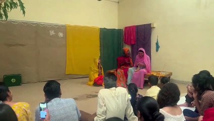 नाटक ' 'स्मृति शेष' का मंचन ,बताए तकनीक  के दुष्प्रभाव
