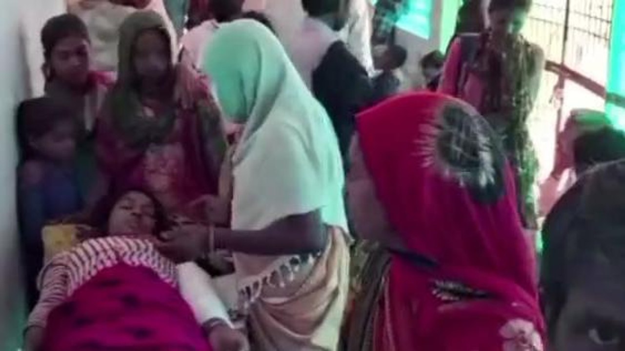 कटनी: भीषण सड़क हादसे में ट्रैक्टर ने ऑटो को मारी टक्कर,सड़क पर बिछे घायल