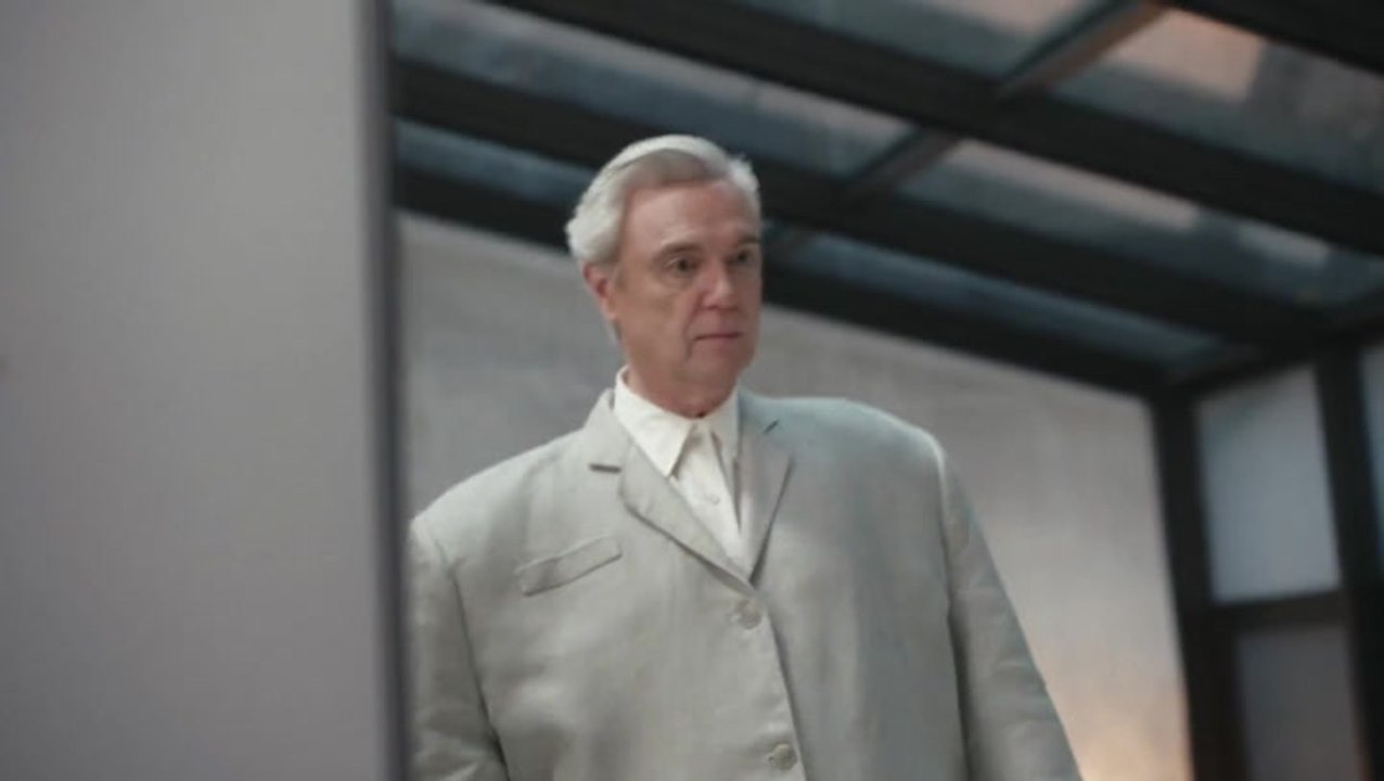 Talking Heads’ David Byrne dons famous huge suit once again for re-release of film