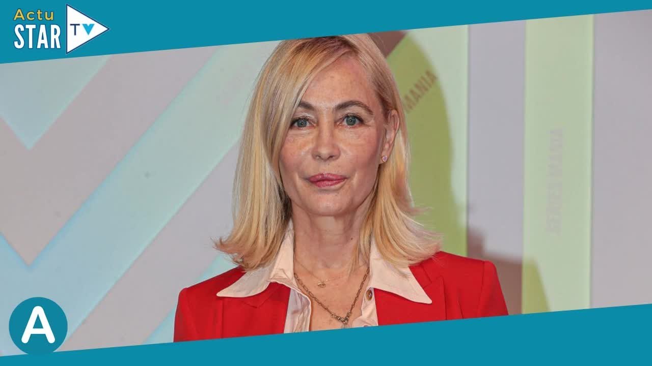 Emmanuelle Béart accordée au tapis rouge, Agustin Galiana expose ses bras musclés pour Séries Mania