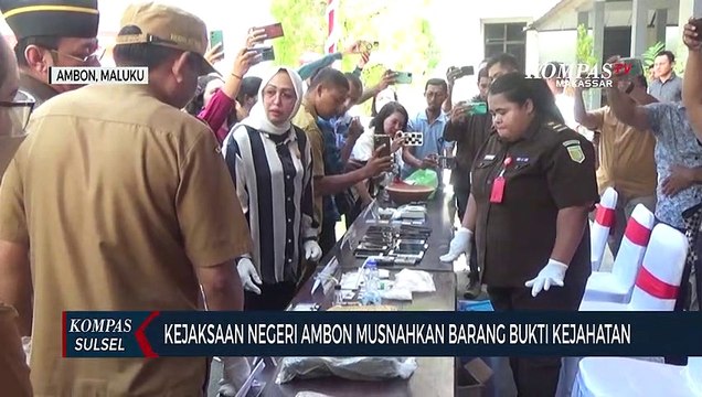 Kejaksaan Negeri Ambon Musnahkan Barang Bukti Kejahatan
