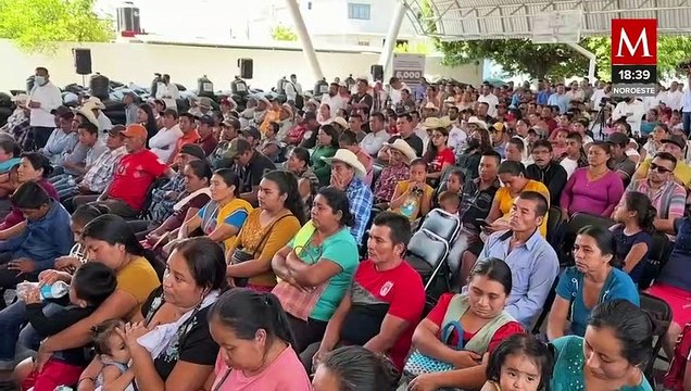 Rutilio Escandón, gobernador de Chiapas beneficia a productores en distintos municipios del estado