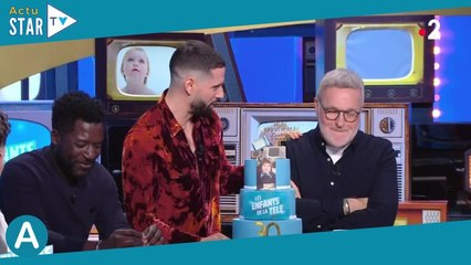 Laurent Ruquier surpris par Hugo Manos à la télé ! Casserole et moment de gênance pour ses 60 ans (v