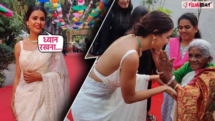 Priyanka Choudhary साड़ी में लगीं Bold, 110 साल की औरत ने की Priyanka की तारीफ, Actress ने किया ये!