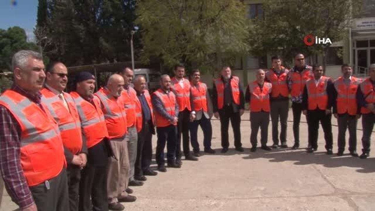 İmamlar 'Ya Allah Bismillah' deyip orman yangını gönüllüsü oldu