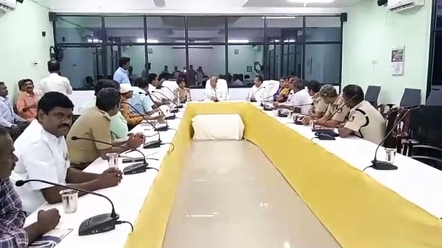 Watch : பாலாறு பகுதியில் அத்துமீறிய கர்நாடக வனத்துறை.. தமிழக - கர்நாடக எல்லையில் பரபரப்பு