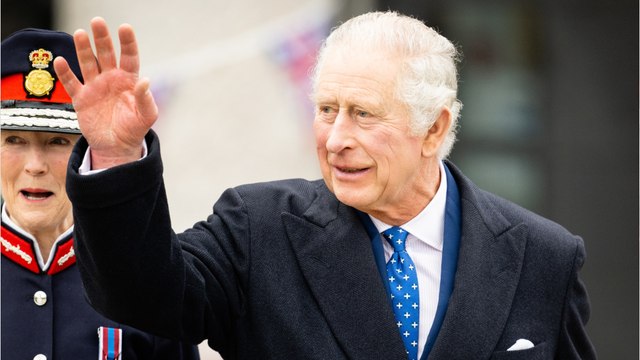 VOICI : Charles III : son émouvant hommage à la reine Elizabeth II à l'occasion de la fête des mères