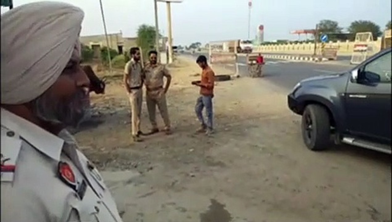पंजाब में कार्रवाई को लेकर जिले में पुलिस सतर्क, बॉर्डर पर बीएसएफ