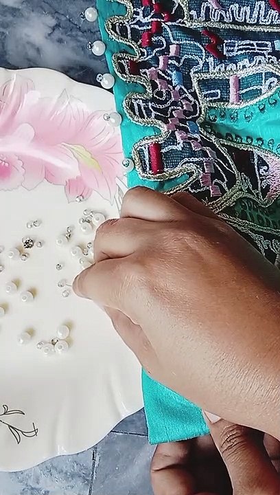 How to Attach Pearls to a Lehenga or Saree Damna: A Step-by-Step Guide" #pearls, #step-by-step,