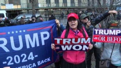 New York, transenne attorno tribunale in vista proteste pro Trump