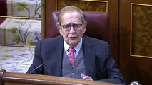 Ramón Tamames interrumpe el discurso de Pedro Sánchez