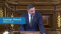 Pedro Sánchez y Santiago Abascal protagonizan el primer rifirrafe de la moción de censura