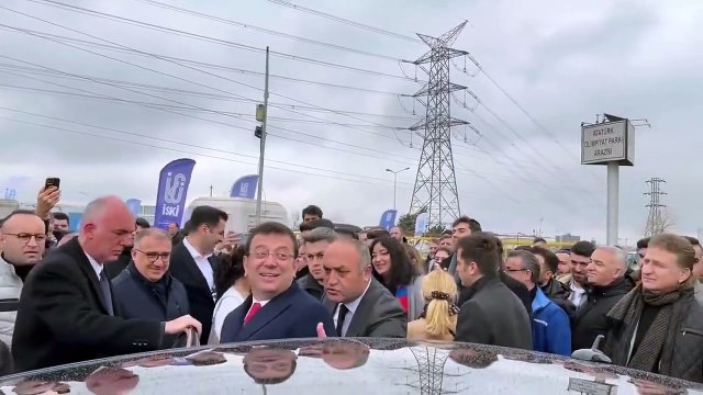 İmamoğlu'na seslenen çocuk: Ekrem amca seni çok seviyorum