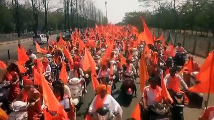 Video: नहीं देखी होगी ऐसी भगवा यात्रा, हर तरफ लहरा रहा था भगवा