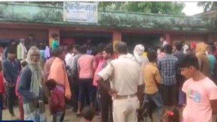 सीतामढ़ी: आधा दर्जन दुकानों का ताला काटकर चोरों ने लाखों की चोरी, पुलिस जाँच में जुटी