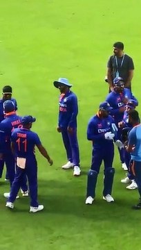 Finnally saw my king Kohli...imVkohli #INDvsAUS #Vizag #ViratKohli