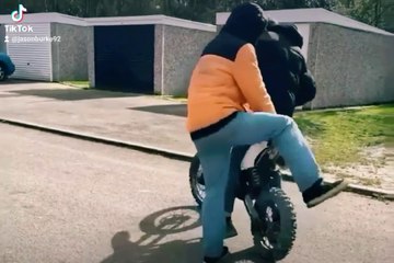 "JLB & OWEN S" | MOTORBIKEING CLIP 2023