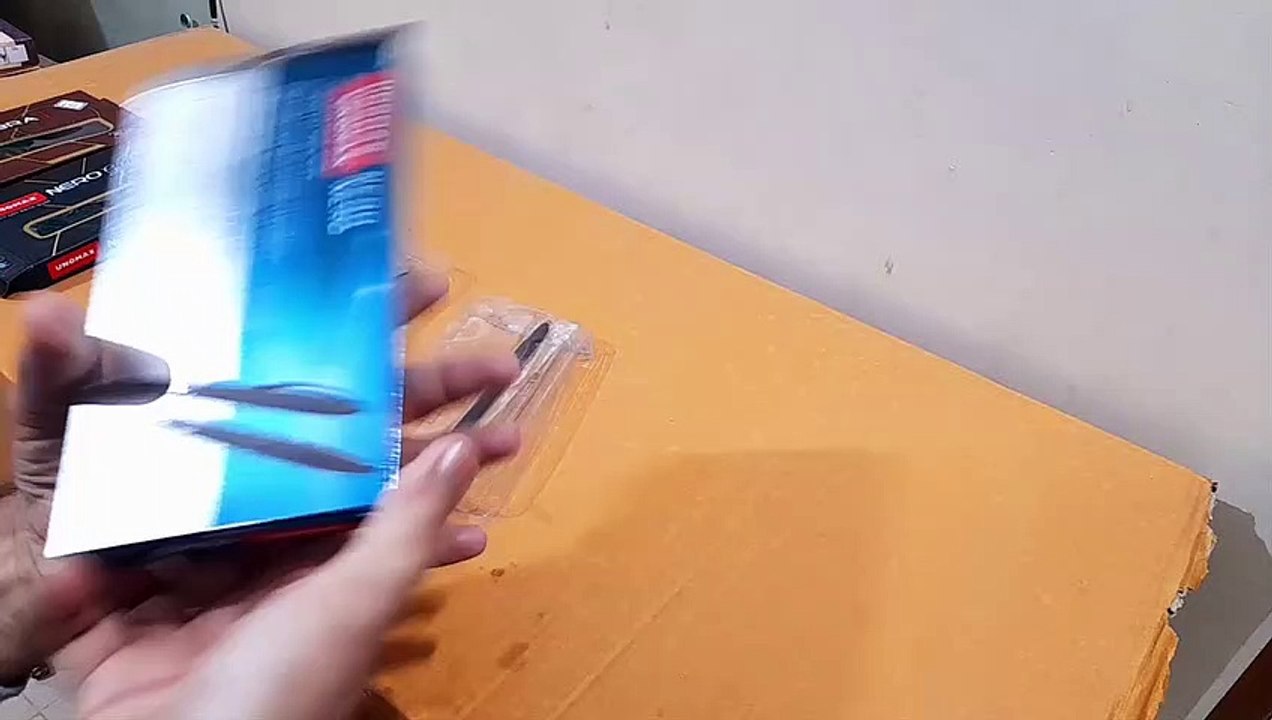 Unboxing and Review of unomax nero, nero gold, celebra metal ball pen for gift