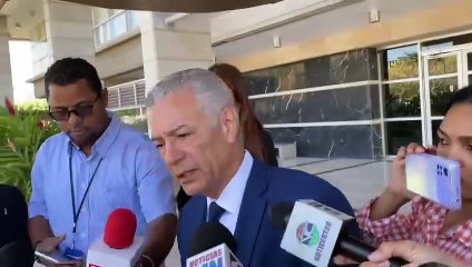 Lockward se presenta en Procuraduría