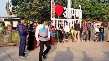 देखें वीडियो.... हमराह में सजी गीत, संगीत की पाठशाला