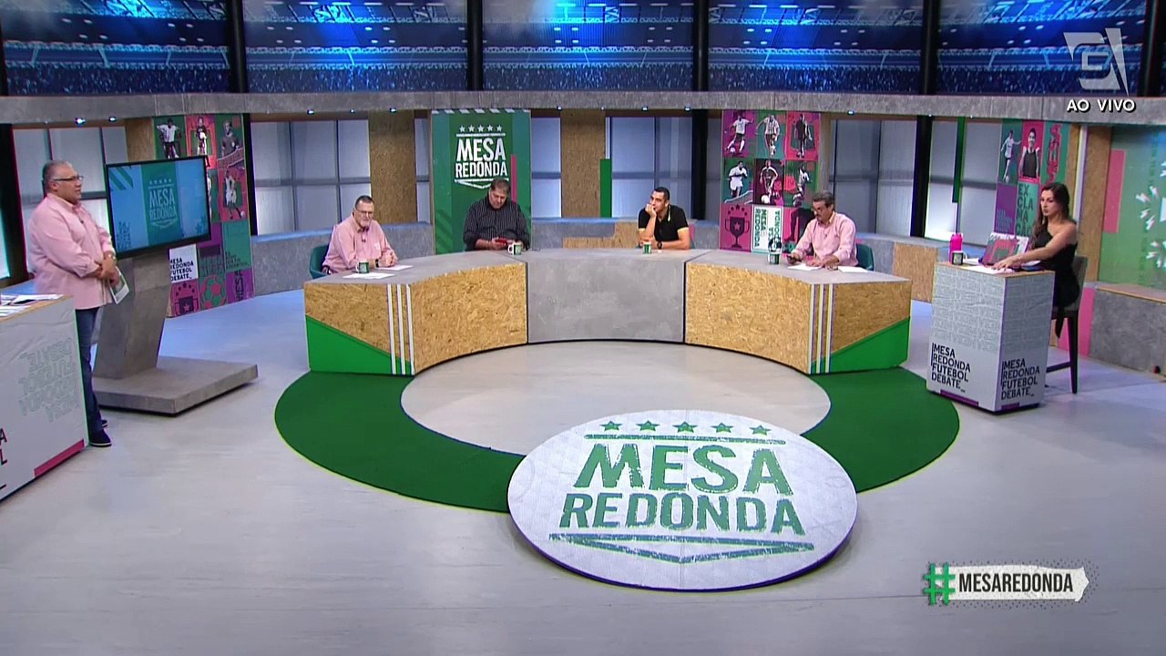 Paredão! Fabio Costa responde se cometeu pênalti em Tinga no Brasileiro 2005
