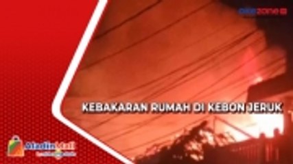 Download Video: Korsleting Listrik, Sebuah Rumah di Kebon Jeruk Ludes Terbakar