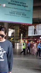 Rashi Khanna नजर आयी सिंपल लुक में