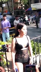 Uorfi Javed का ब्लैकऑउटफिट में दिखा नया लुक