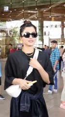 Rashmika Mandanna ने एयरपोर्ट पर फैंस के साथ ले सेल्फी