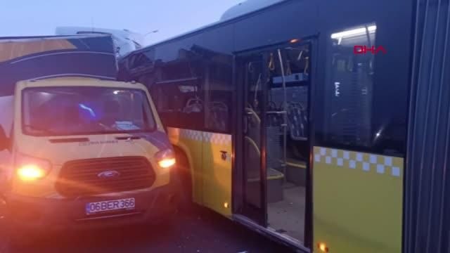 İSTANBUL-TUZLA TEM OTOYOLU'NDA TIR, YOL BAKIM ARACI VE İETT OTOBÜSÜNE ÇARPTI: 1'İ AĞIR 2 YARALI