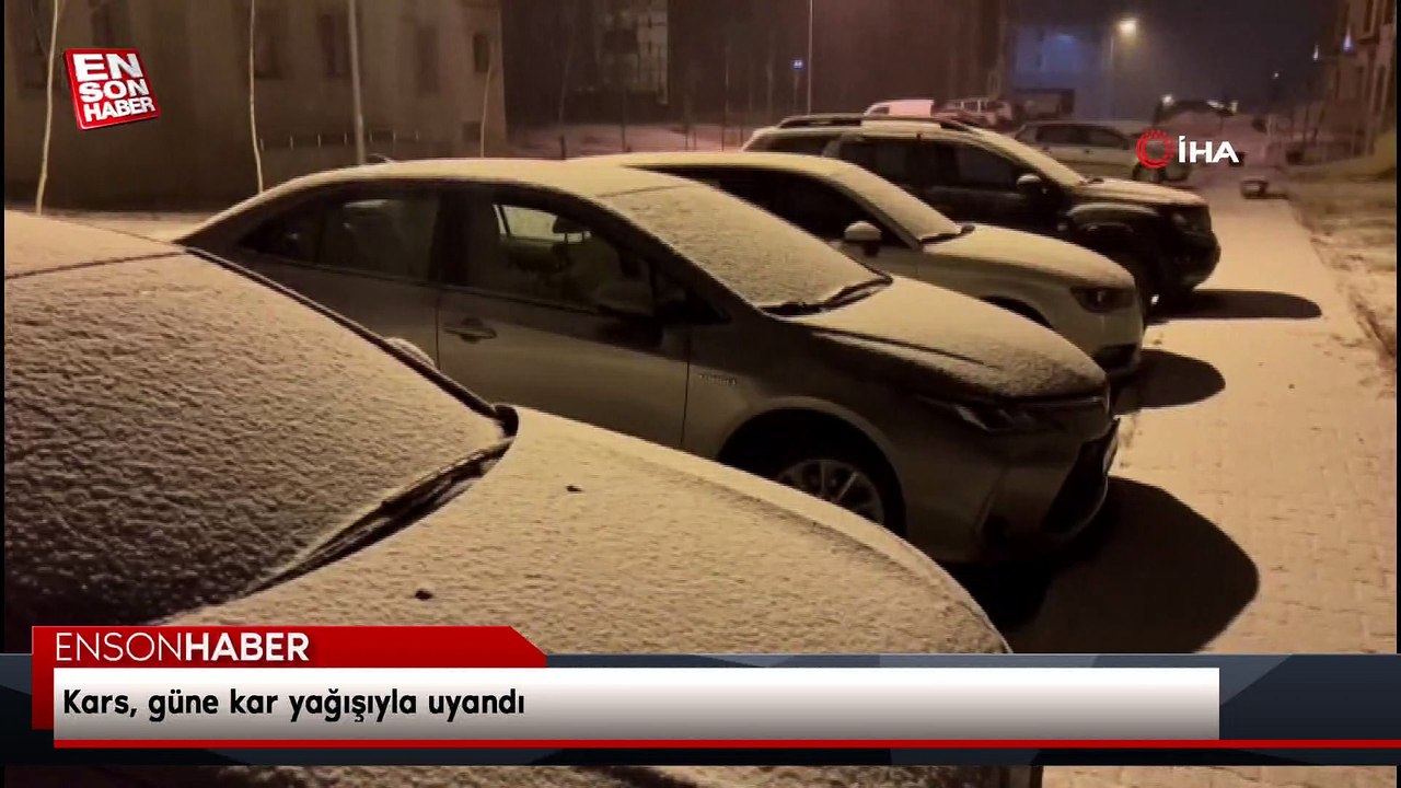 Kars, güne kar yağışıyla uyandı