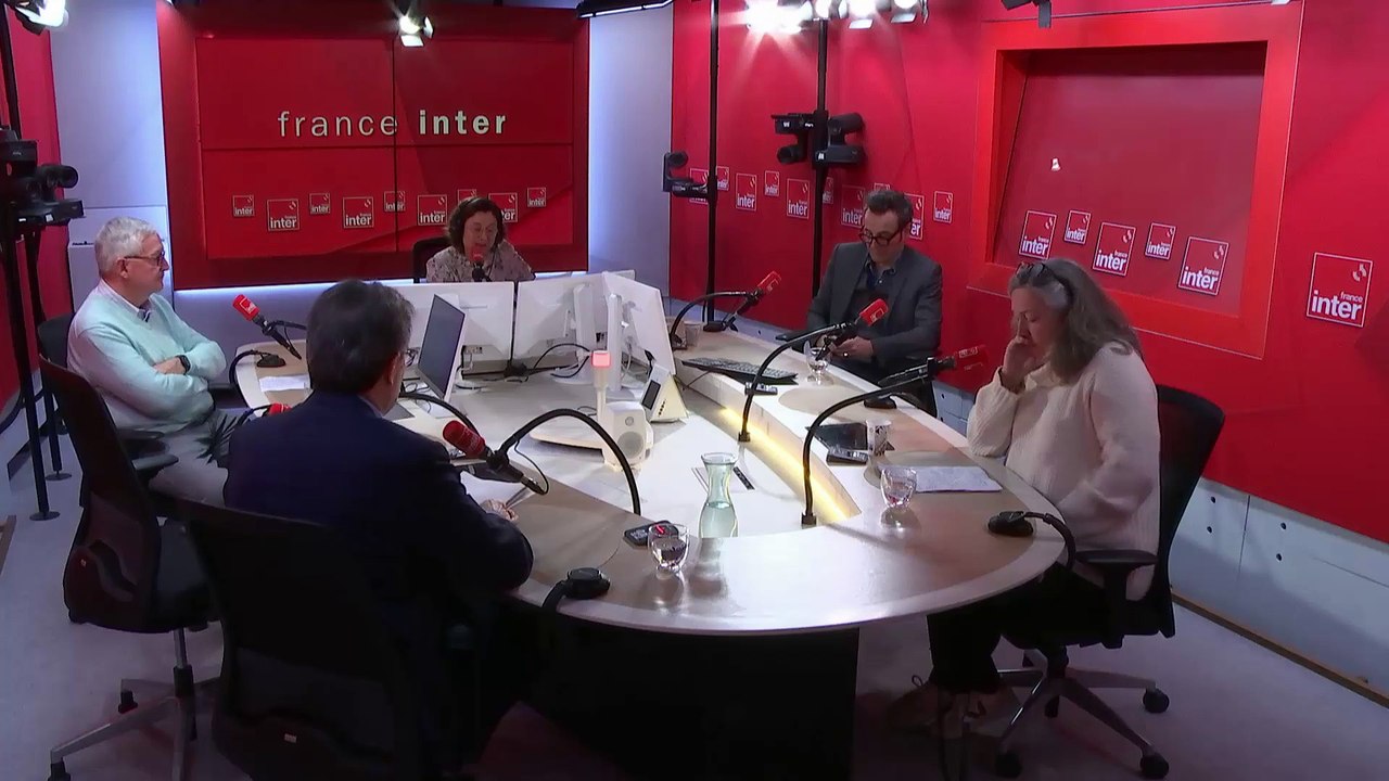Philippe Brassac, directeur général de Crédit Agricole SA, invité de "On n'arrête pas l'éco"