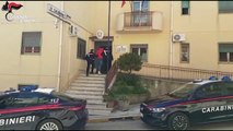 Blitz antidroga nel Nisseno, scattano 15 arresti