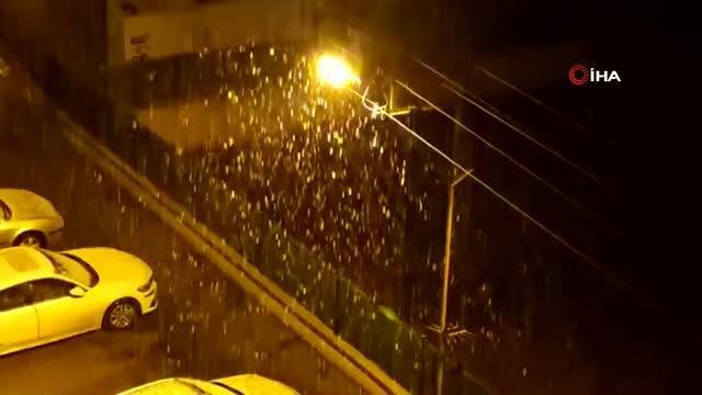 Aşkale güne kar ile uyandı